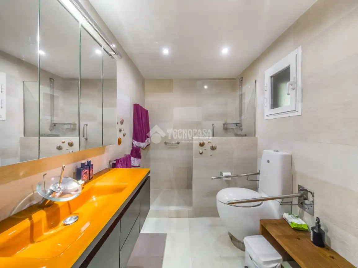 Piso en venta en Vallehermoso