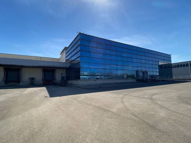 Nave industrial en Venta en El Astillero