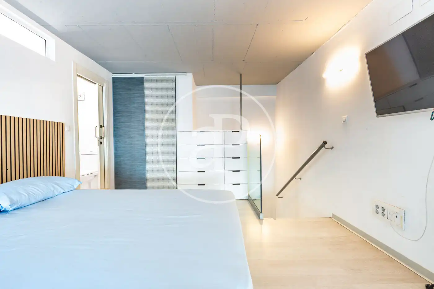 Bedroom of Flat for sale in Valencia  with Air Conditioner, Heating and Terrace
