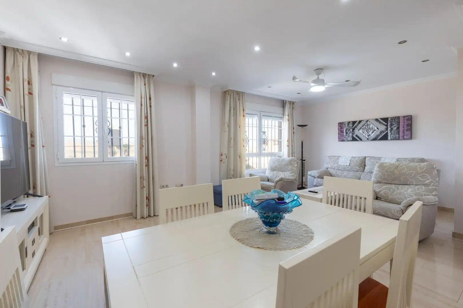 Chalet con terraza en venta en UNIS, imagen 9