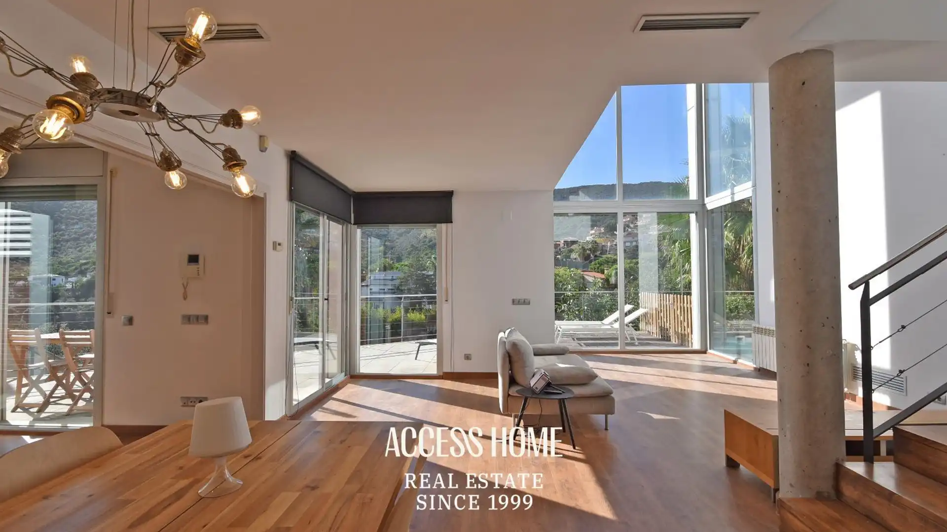 Vista exterior de Casa o xalet en venda en Alella amb Aire condicionat, Calefacció i Terrassa