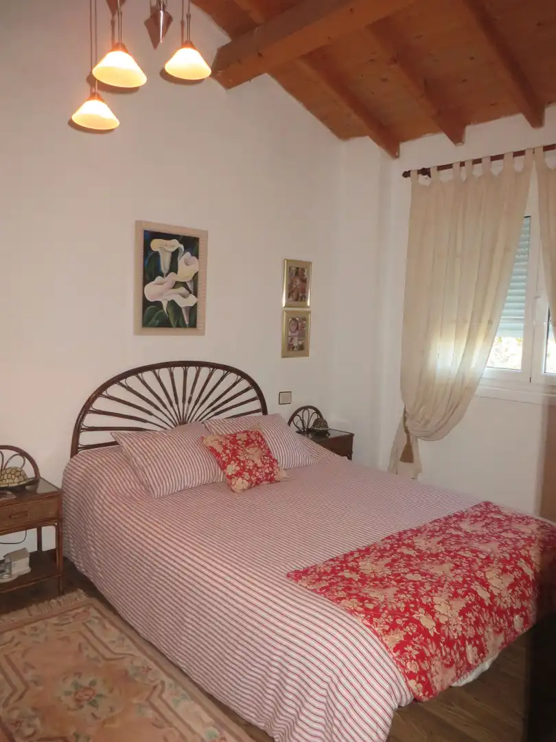Dormitori de Casa o xalet en venda en Moraña amb Jardí privat, Parquet i Traster