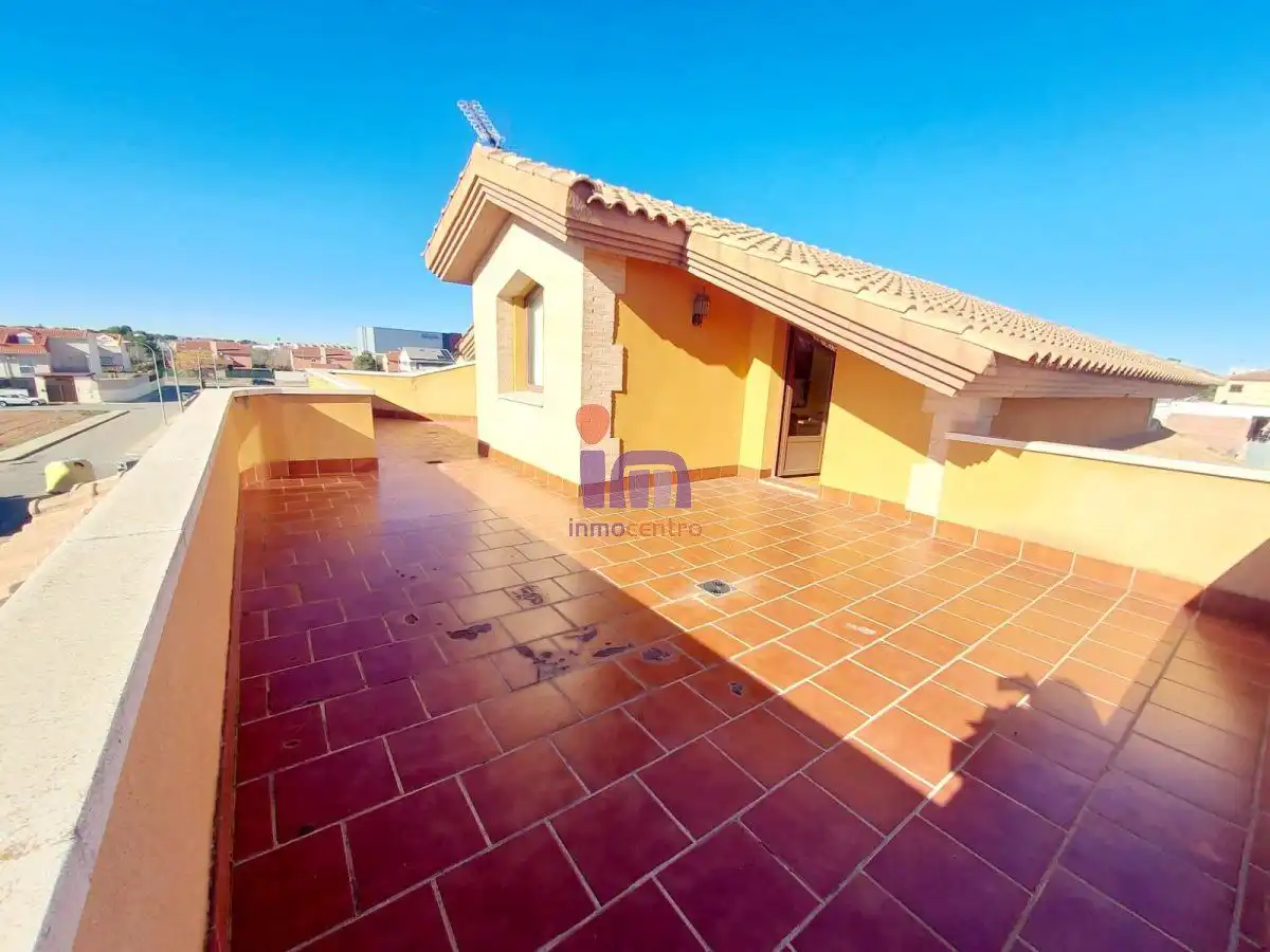 Chalet con piscina en venta en Valdepeñas, imagen 25