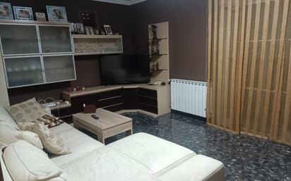 Living room of Flat for sale in  Albacete Capital  with Heating, Storage room and Community pool