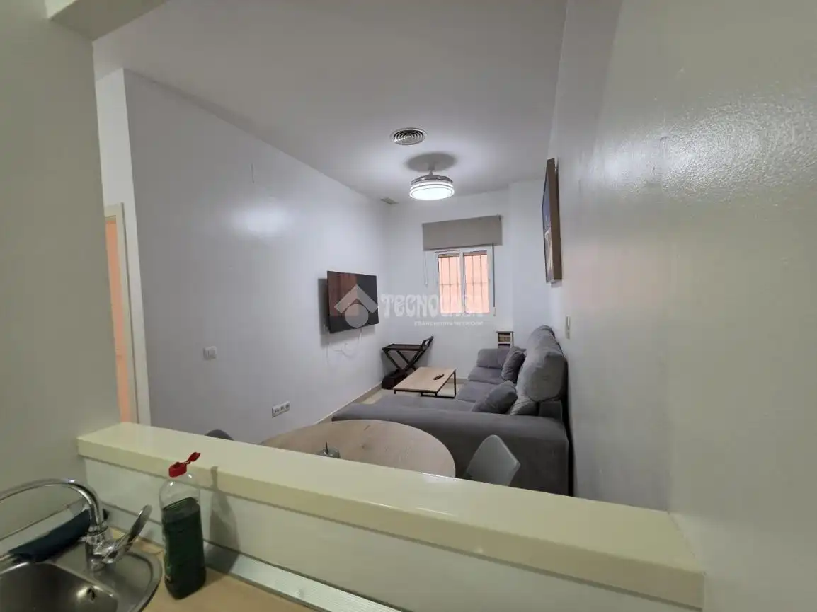 Flat for sale in Sevilla  with Air Conditioner