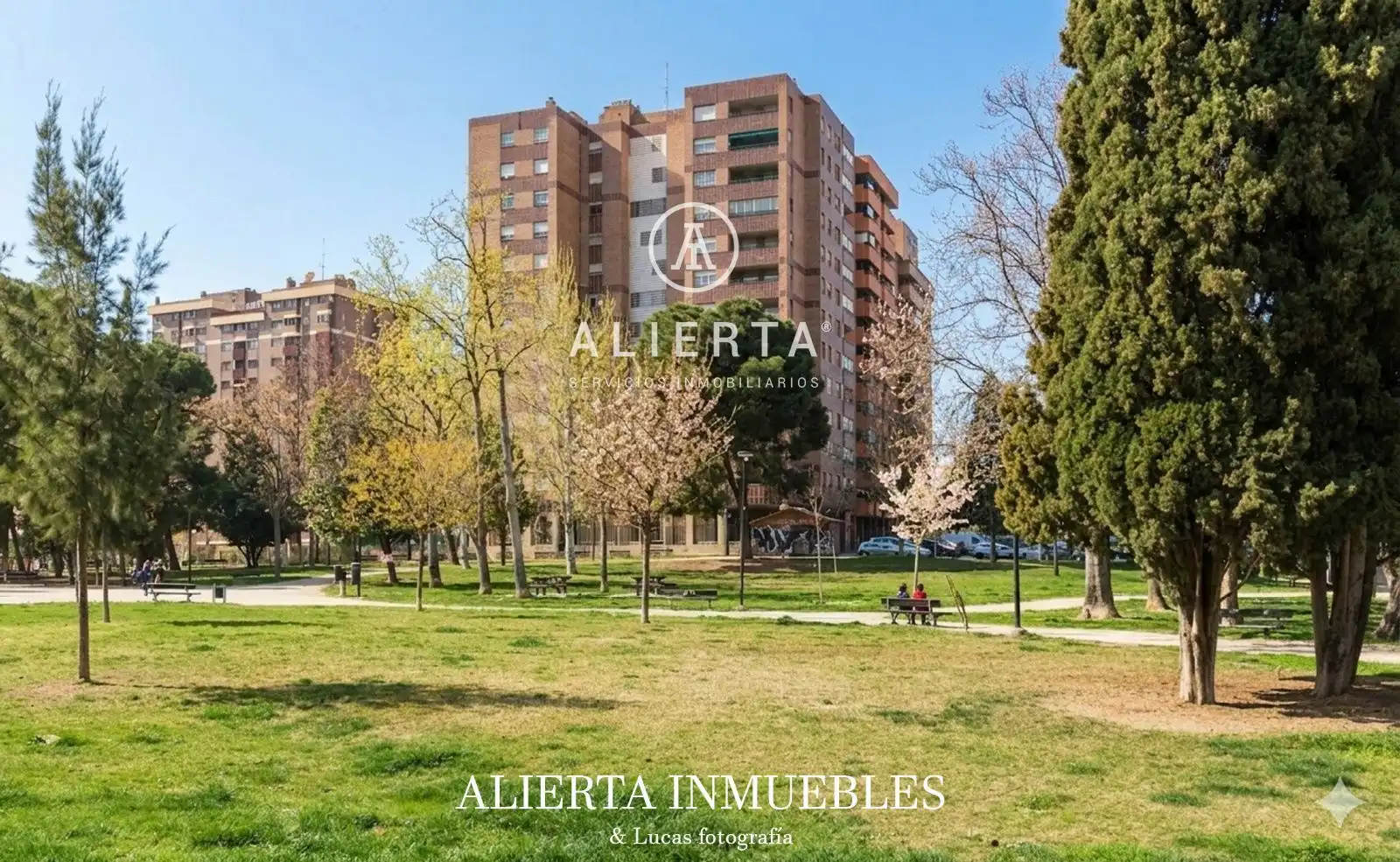 Vista exterior de Piso en venta en Zaragoza con Aire acondicionado, Calefacción y Terraza