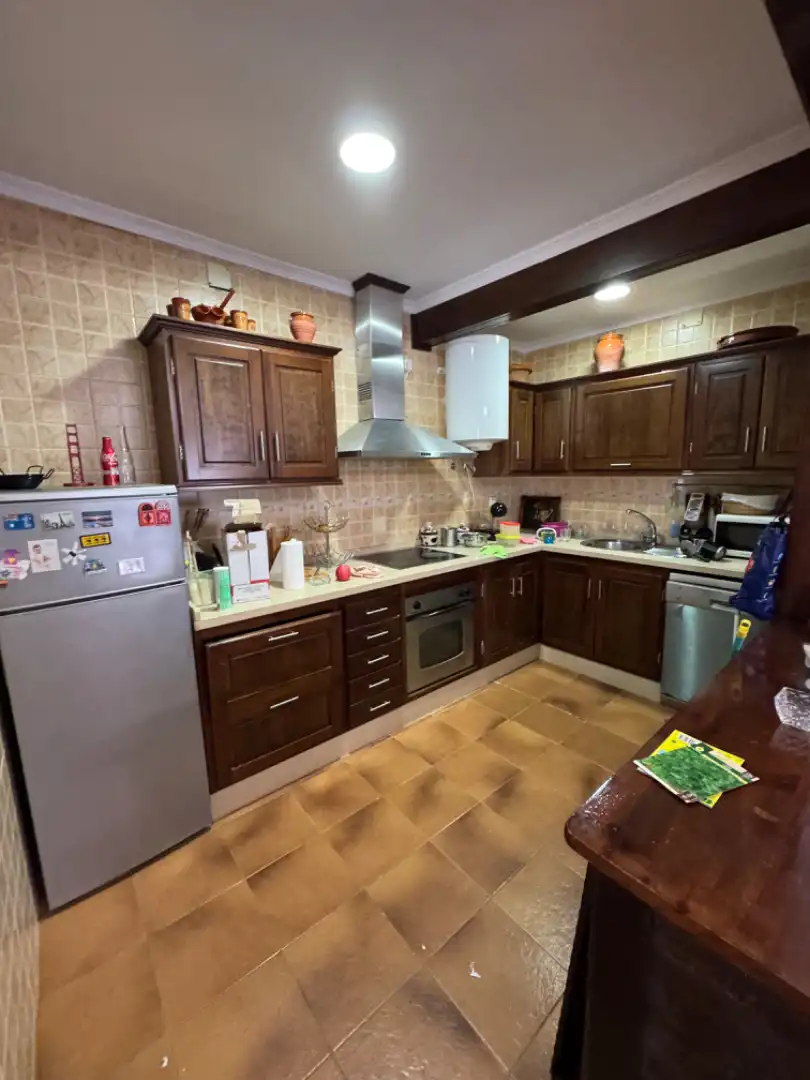 Küche von Haus oder Chalet zum Verkauf in Sanlúcar de Barrameda mit Klimaanlage, Heizung und Privatgarten