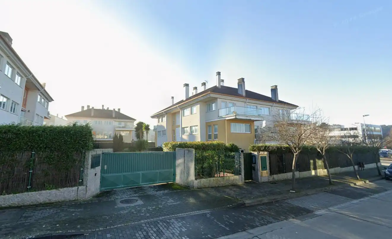 Exterior view of Flat for sale in Oleiros  with Heating, Private garden and Parquet flooring