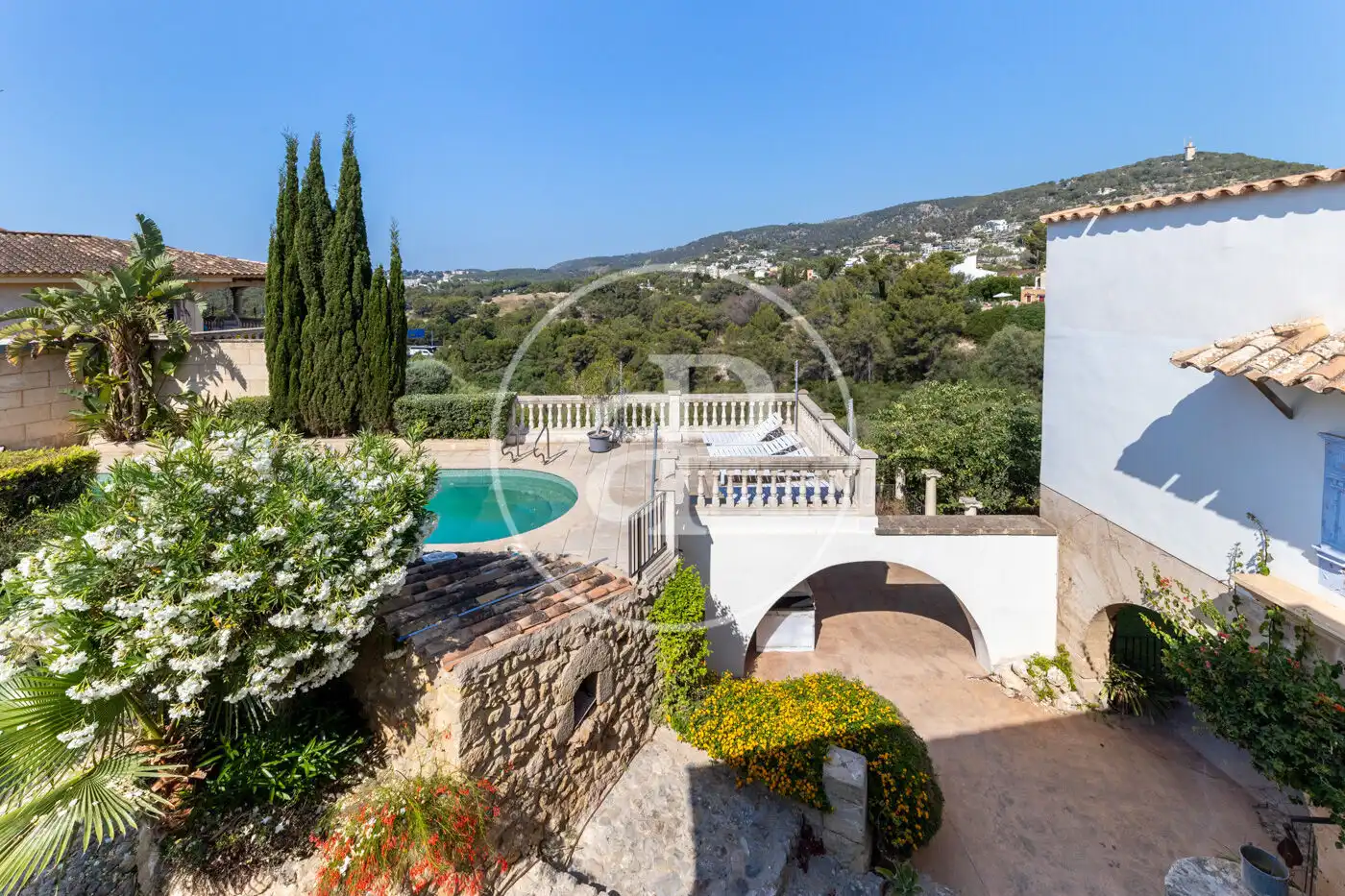 Vista exterior de Casa o xalet de lloguer en  Palma de Mallorca amb Aire condicionat, Calefacció i Jardí privat