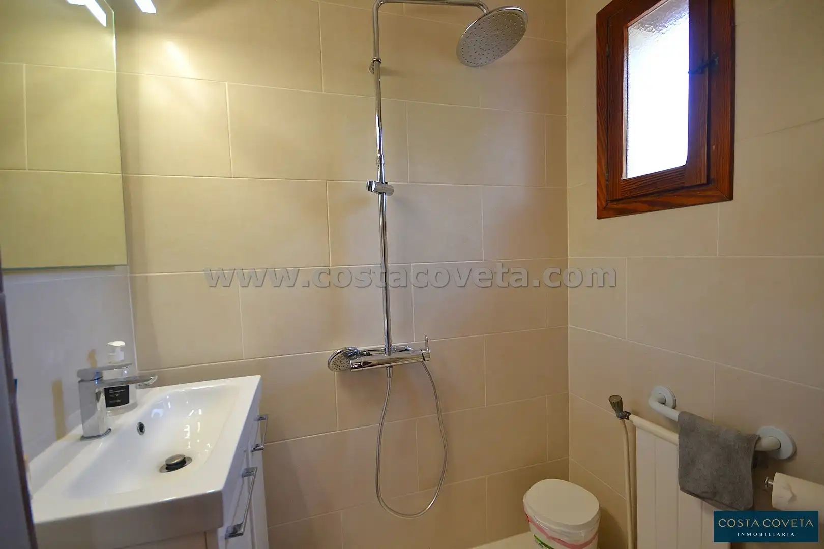 Bathroom of Houses for sale in El Campello  with Air Conditioner, Private garden and Terrace