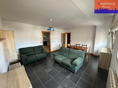 Living room of Attic for sale in Aranda de Duero  with Terrace and Furnished