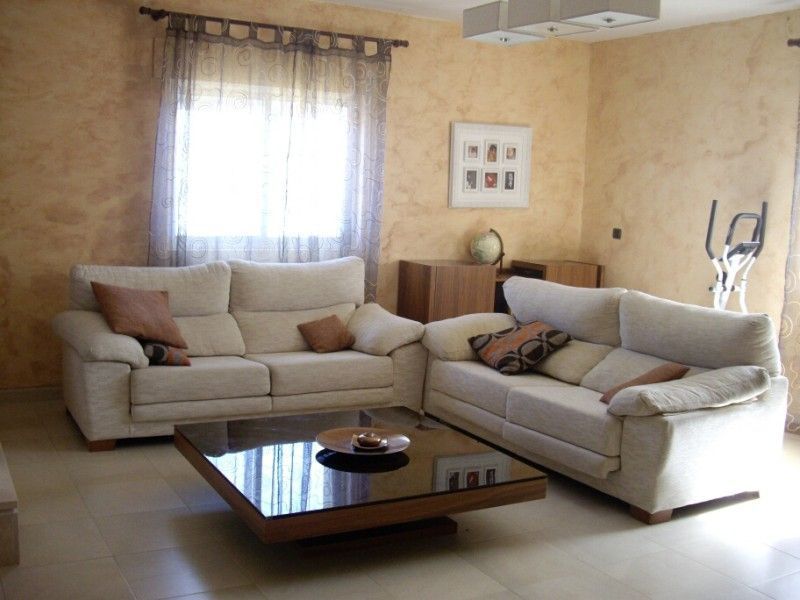 Living room of House or chalet for sale in Arapiles  with Heating, Private garden and Terrace