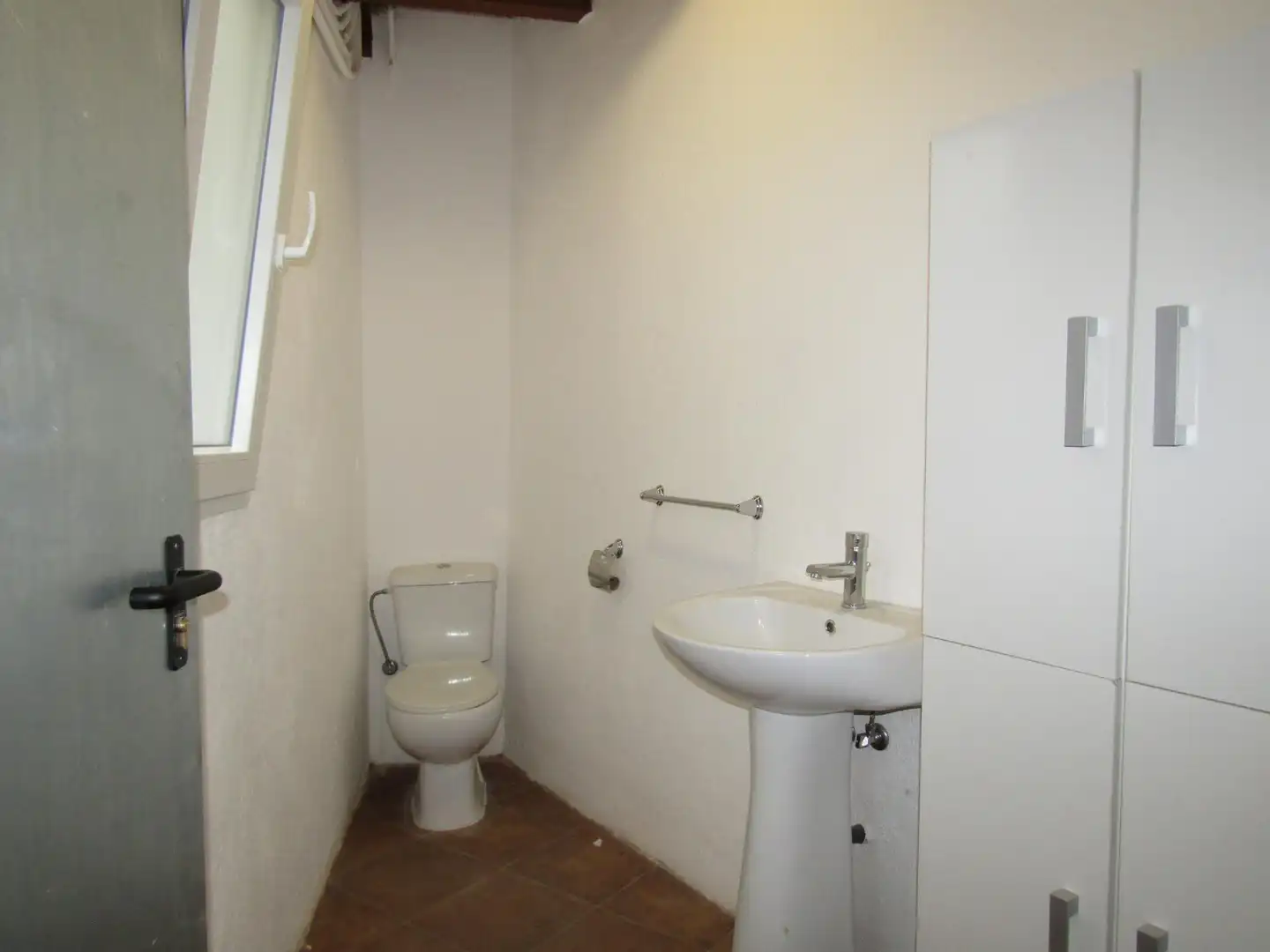 Bany de Casa o xalet en venda en Sant Hipòlit de Voltregà amb Terrassa i Balcó