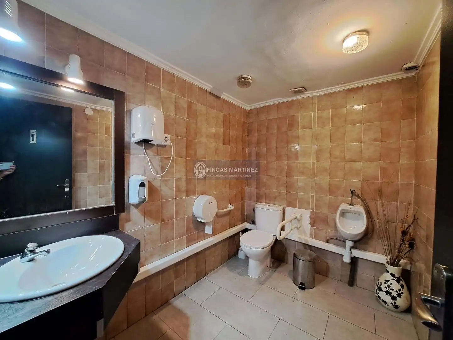Business premises to rent in calle Roger de Llúria, imagen 18