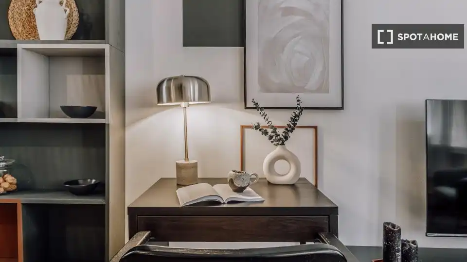 Bedroom of Apartments for share in Madrid  with Air Conditioner, Terrace and Furnished