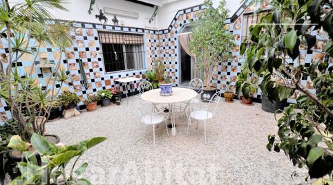 Foto 2 de Casa o chalet en venta en Calle Actor Rambal, Zona Concordia, Burjassot