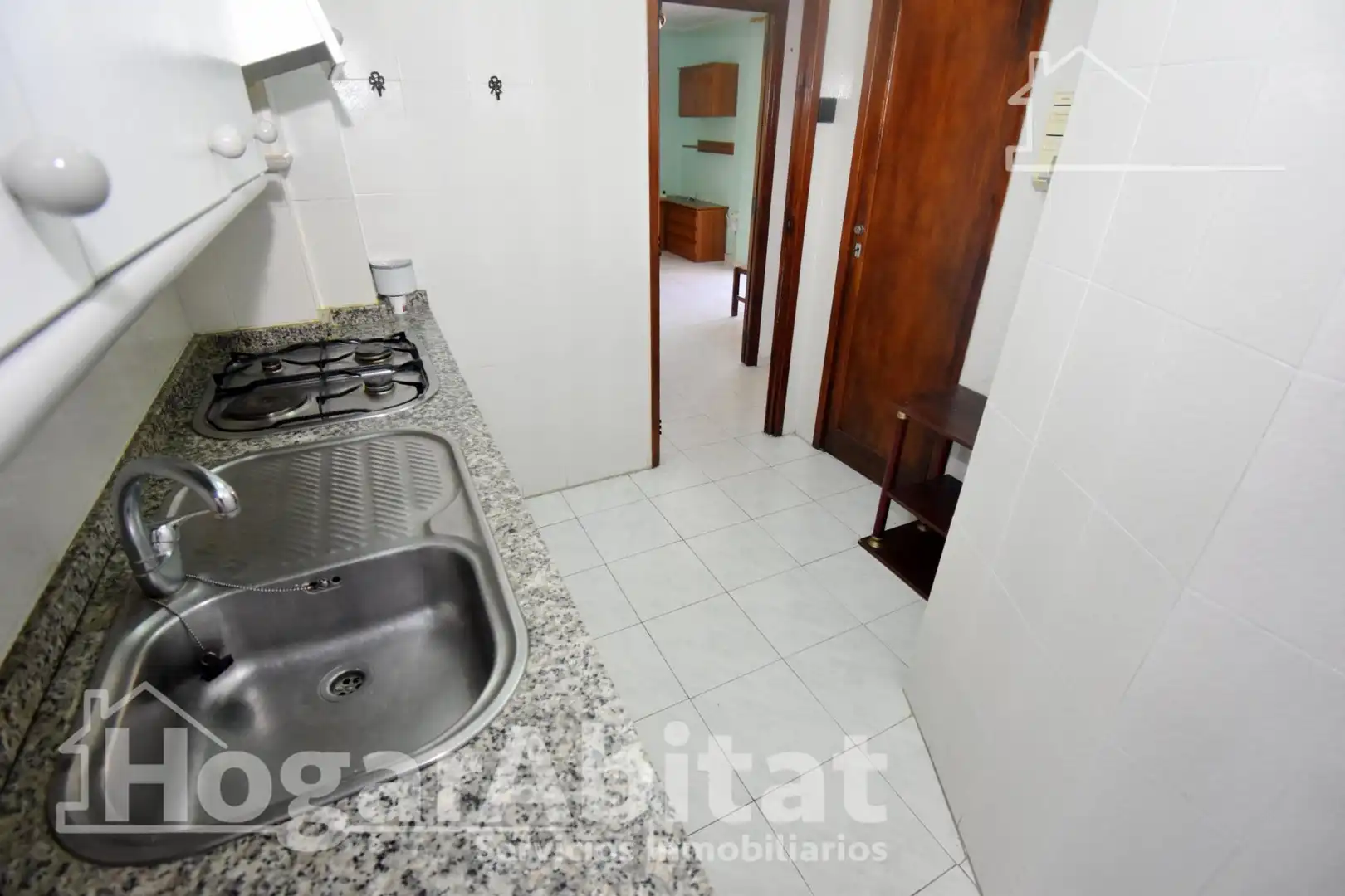 Cocina de Piso en venta en Castellón de la Plana / Castelló de la Plana con Amueblado y Balcón
