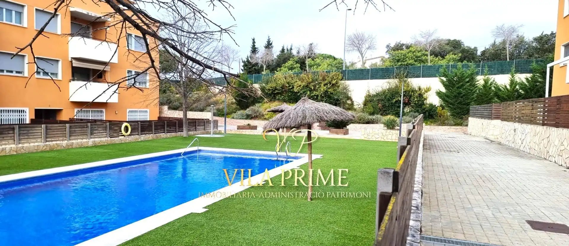 Jardí de Dúplex en venda en Sant Feliu de Guíxols amb Aire condicionat, Calefacció i Jardí privat