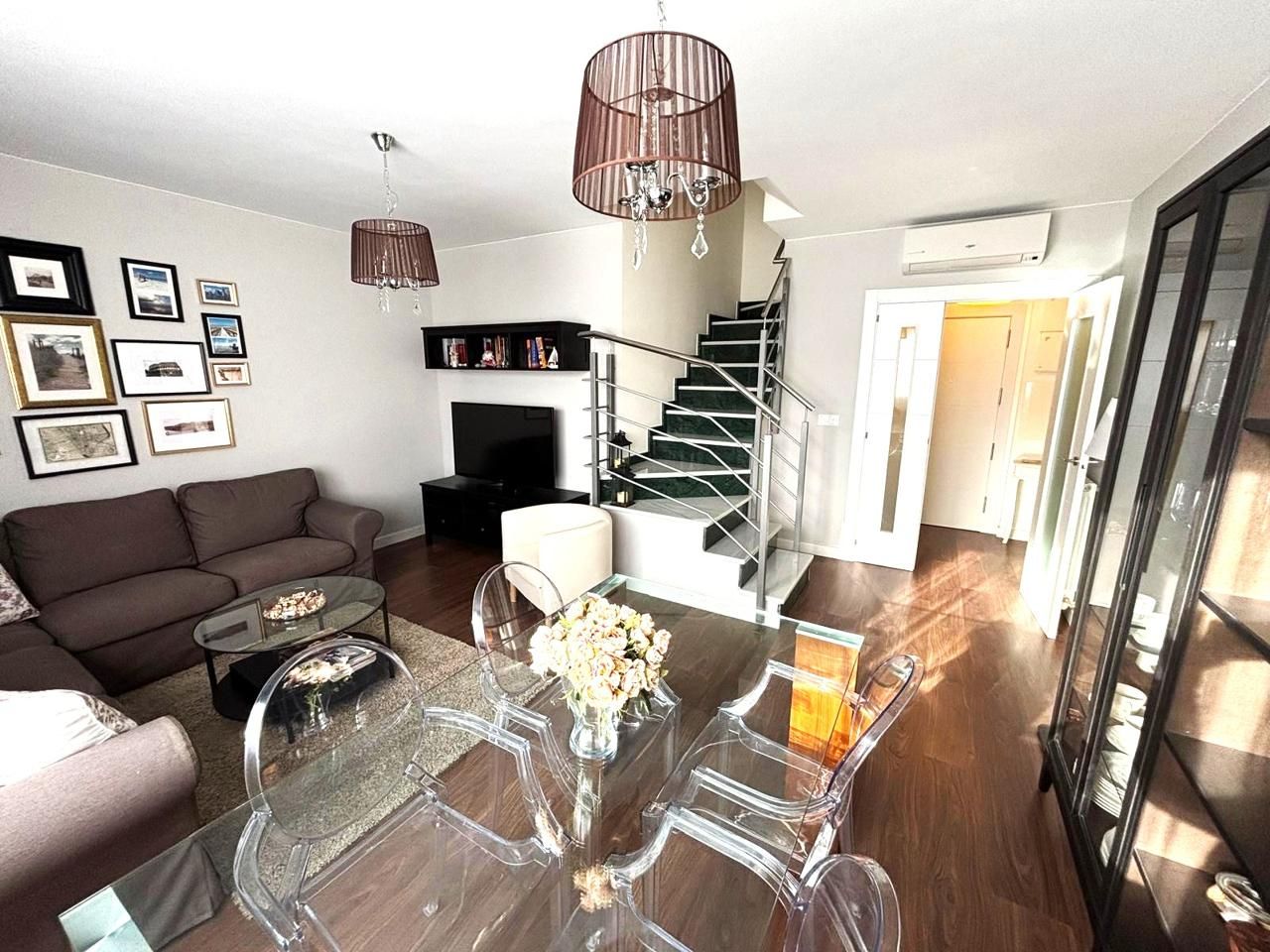 Duplex for sale in Del Vaporetto, Parque Venecia