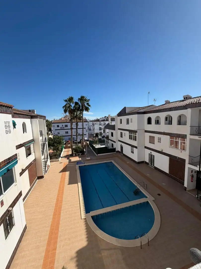 Apartament amb piscina en venda a CALA DORADA