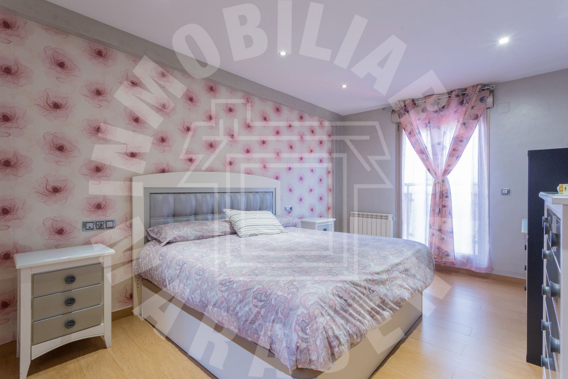 Casa adosada en venda a Maracena