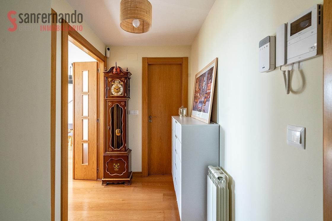 Dúplex en venta en Santander con Calefacción, Terraza y Piscina comunitaria