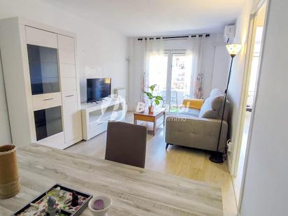 Living room of Flat for sale in Reus  with Air Conditioner and Balcony