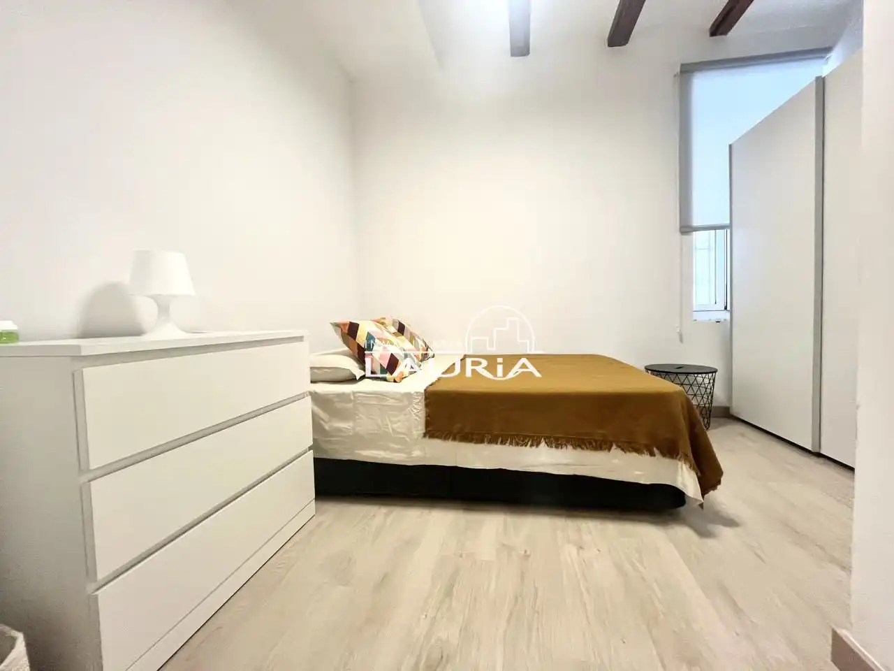 Habitación de Apartamento en venta en Ciutat Vella 