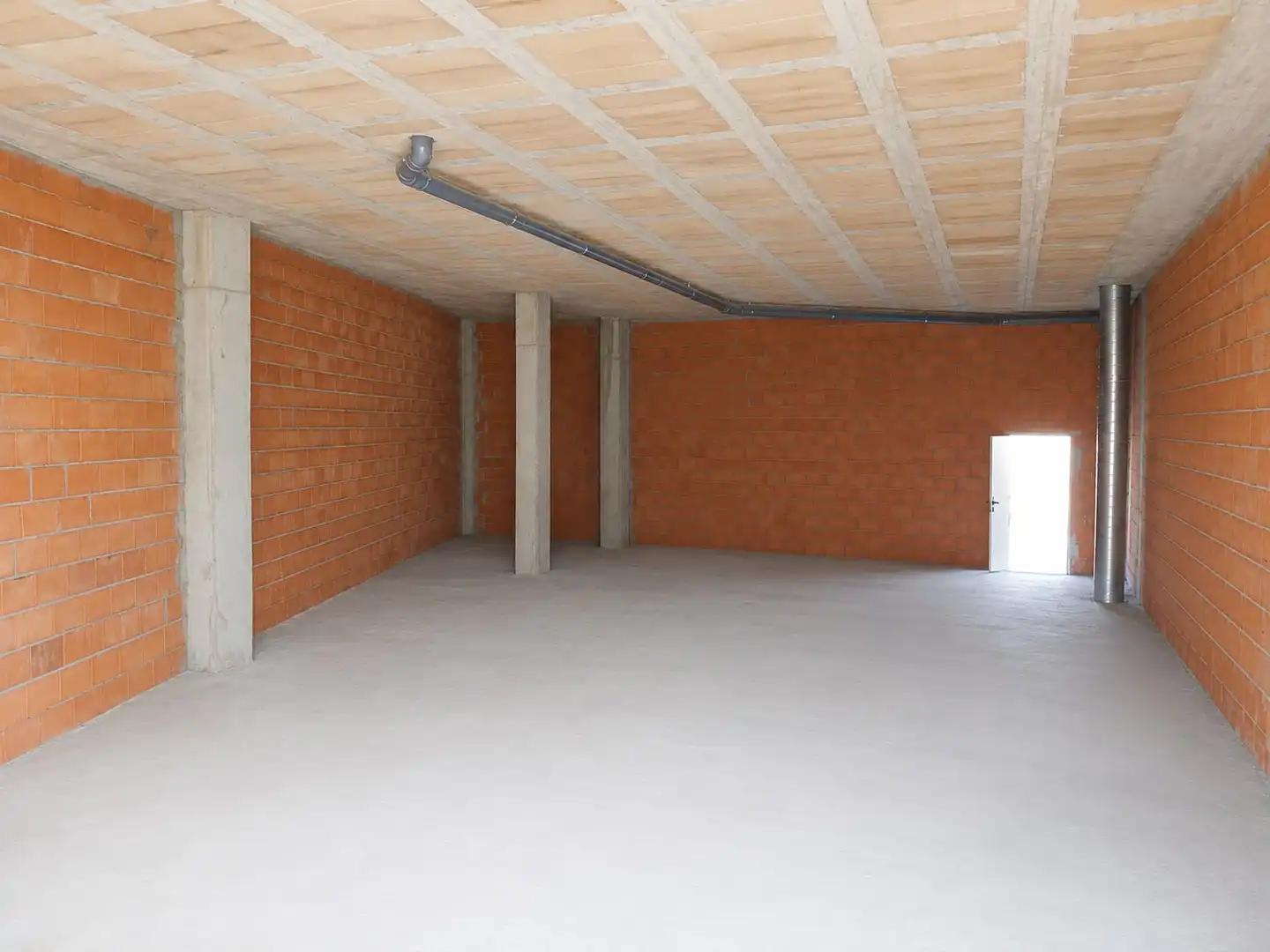 Local en venta en Níjar