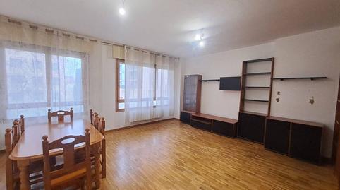 Foto 2 de Piso en venta en Calle Gonzalo de Berceo, Illera, Burgos Capital