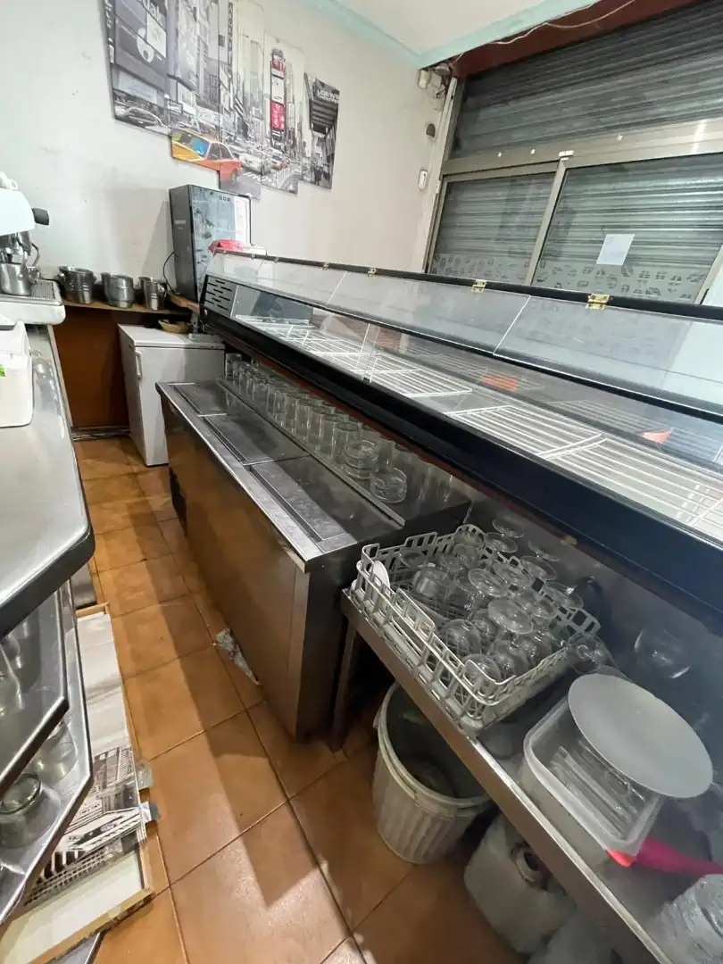 Local commercial à vendre à Avenida 1 de Mayo, imagen 47