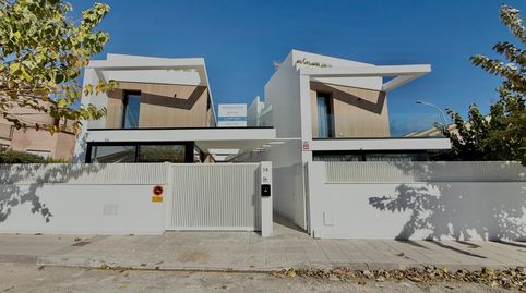 Has visto el vídeo?nbspNecesitas el 100?nbspUna villa única y la última disponible situada junto al mar, con piscina privada, ampl, imatge 2