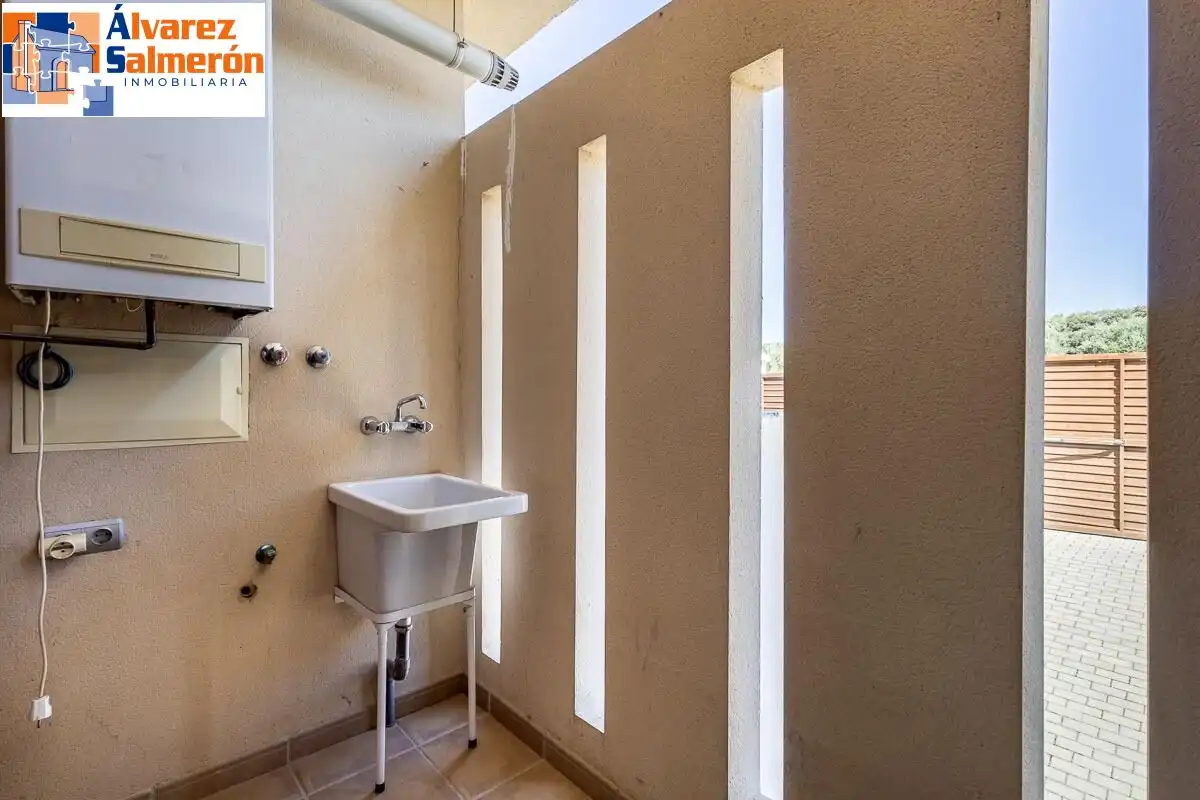 Terraza de Casa o chalet en venta en Albolote con Aire acondicionado, Calefacción y Jardín privado