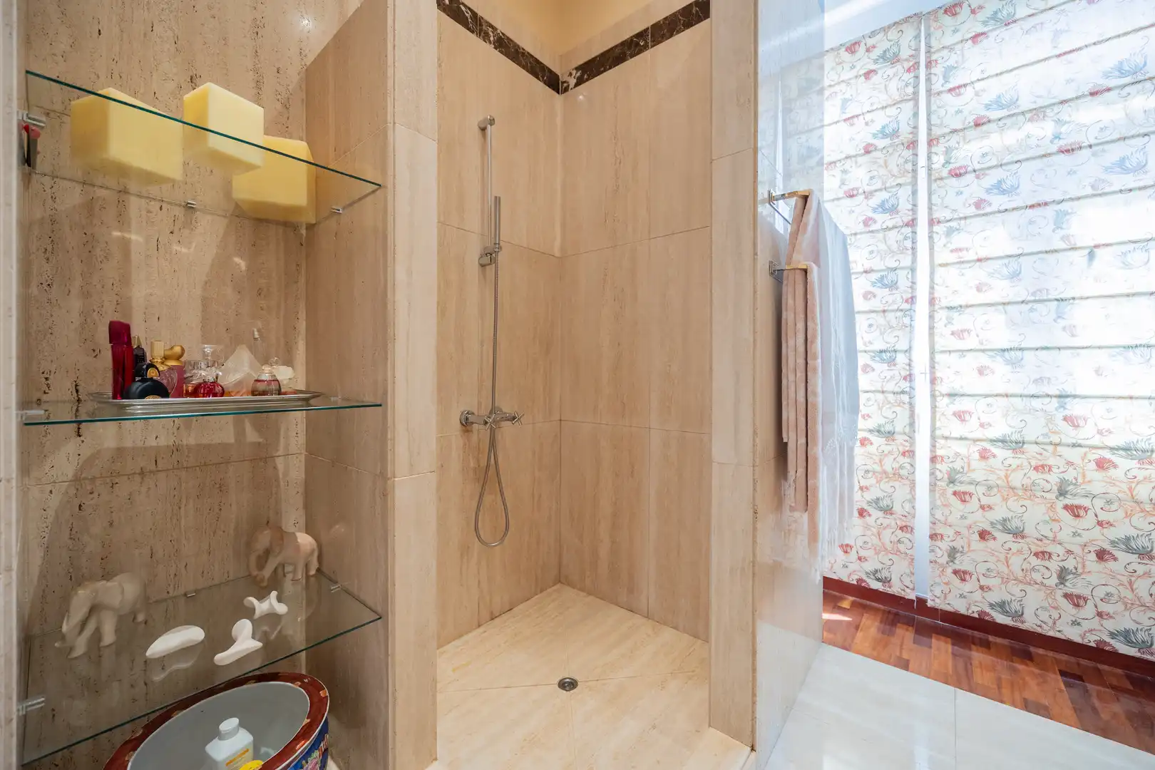 Baño de Ático en venta en Telde con Aire acondicionado, Terraza y Amueblado