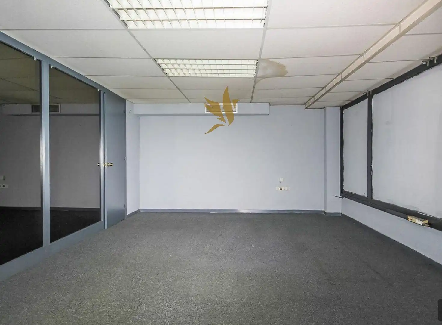 Business premises for sale in CALLE DE FLUVIÀ, imagen 3