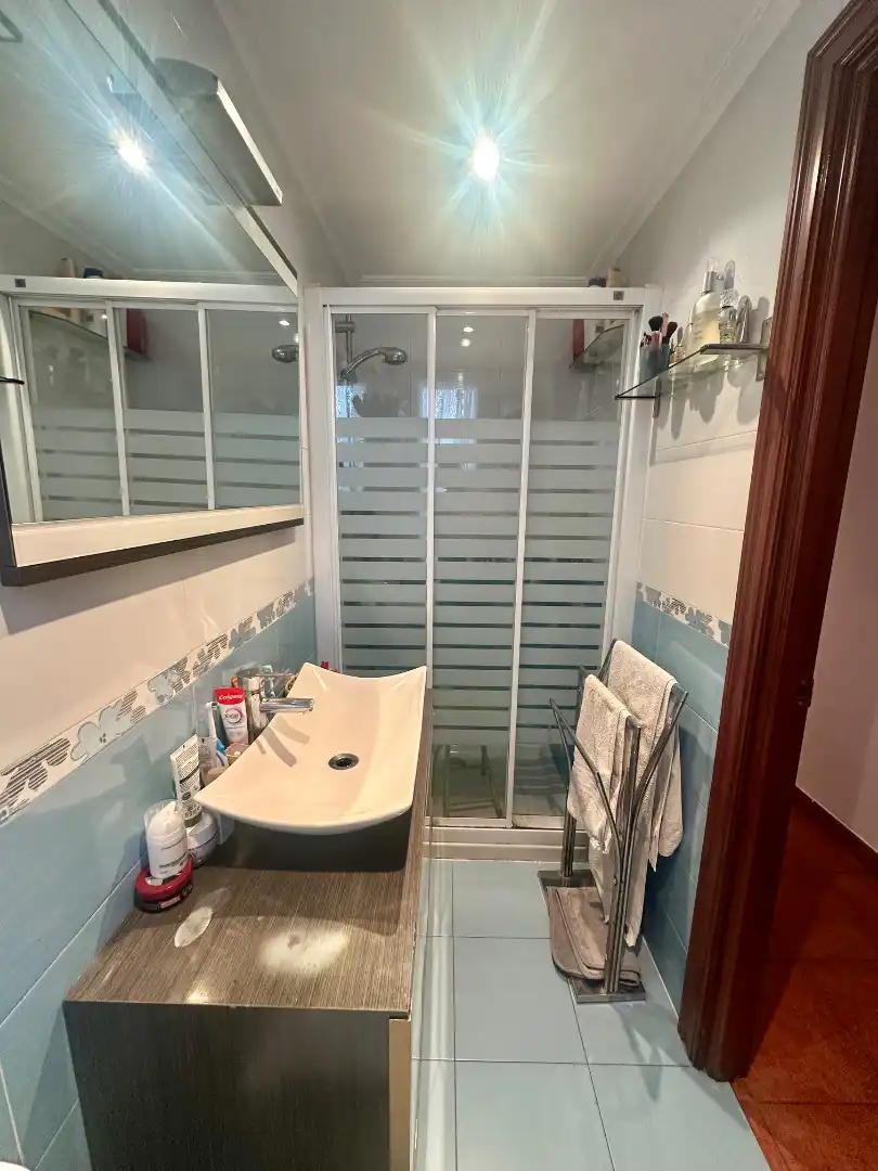 Bathroom of Flat for sale in Barakaldo   with Furnished