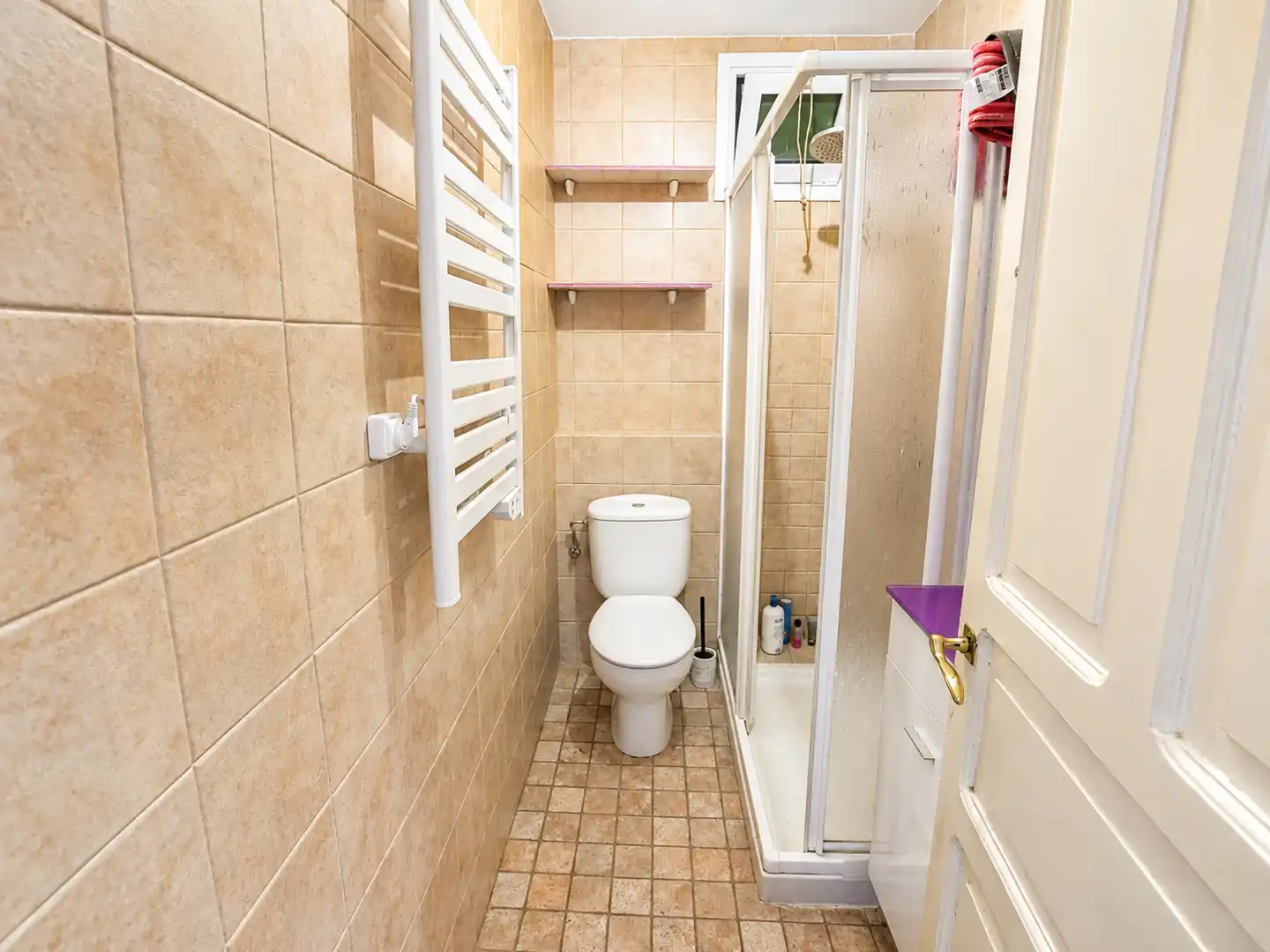 Bathroom of Flat for sale in Cudillero  with Heating, Private garden and Parquet flooring