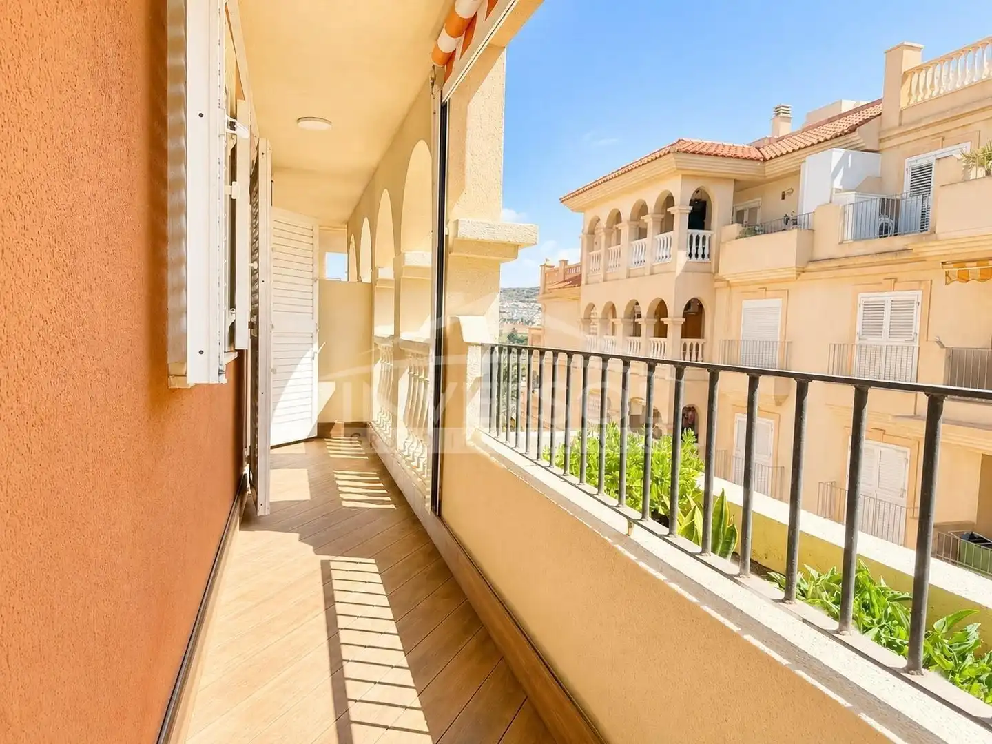 Terrasse von Wohnung zum Verkauf in El Ejido mit Klimaanlage, Heizung und Terrasse