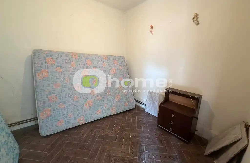 Dormitori de Casa adosada en venda en Zamora Capital  amb Calefacció