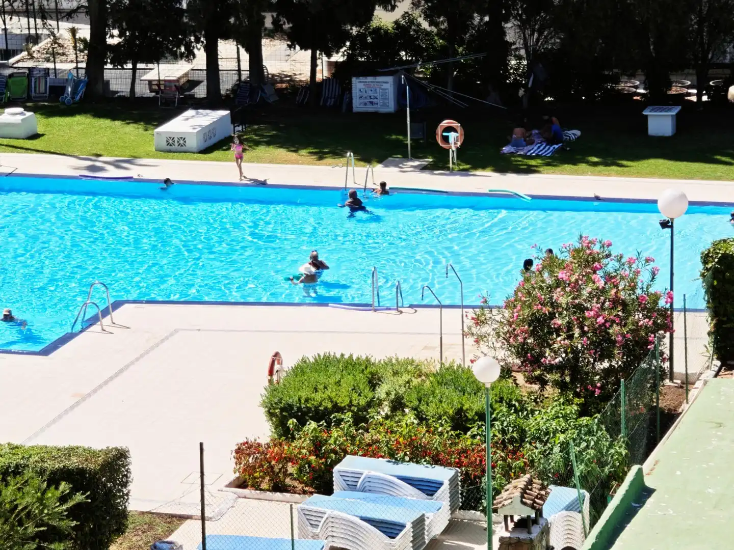 Apartament amb piscina en venda a Avenida de Bonanza 1, imagen 3