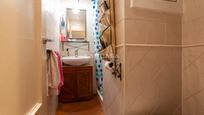 Bathroom of Flat for sale in L'Hospitalet de Llobregat  with Terrace