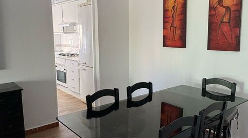 Foto 2 de Piso en venta en Centro, Montequinto