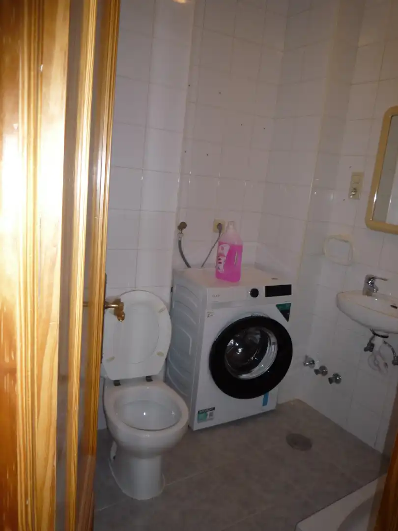 Bathroom of Flat for rent in Albacete  with Heating, Furnished and Oven