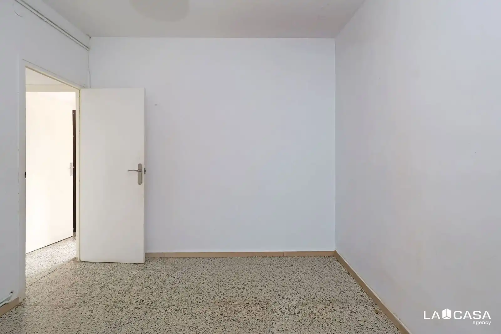 Habitación de Piso en venta en Esplugues de Llobregat con Calefacción y Balcón