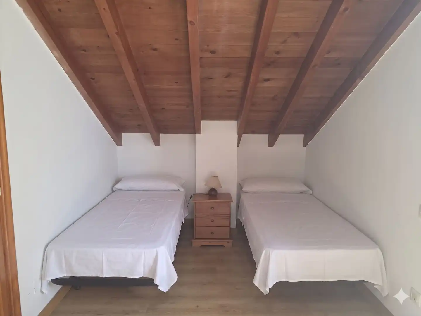 Dormitori de Casa o xalet de lloguer en Villaviciosa amb Calefacció, Terrassa i Traster
