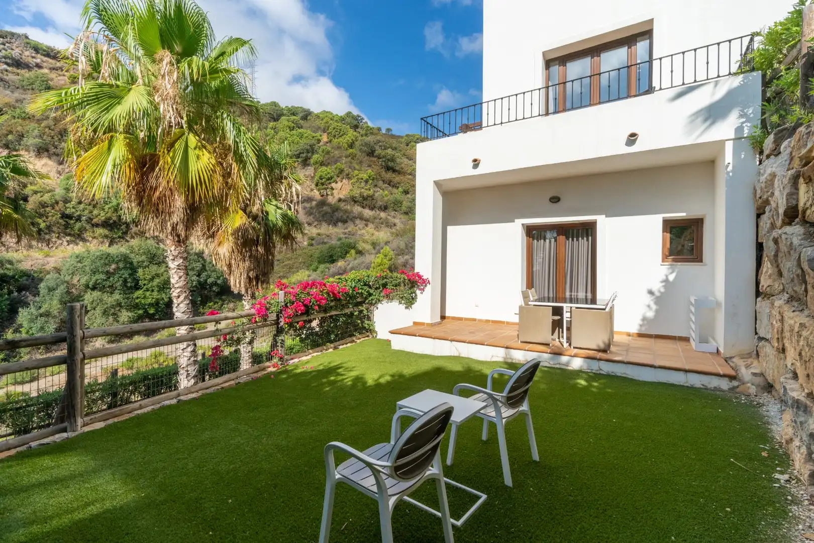 Chalet con terraza en venta en Calle Hinaharros 30, imagen 19