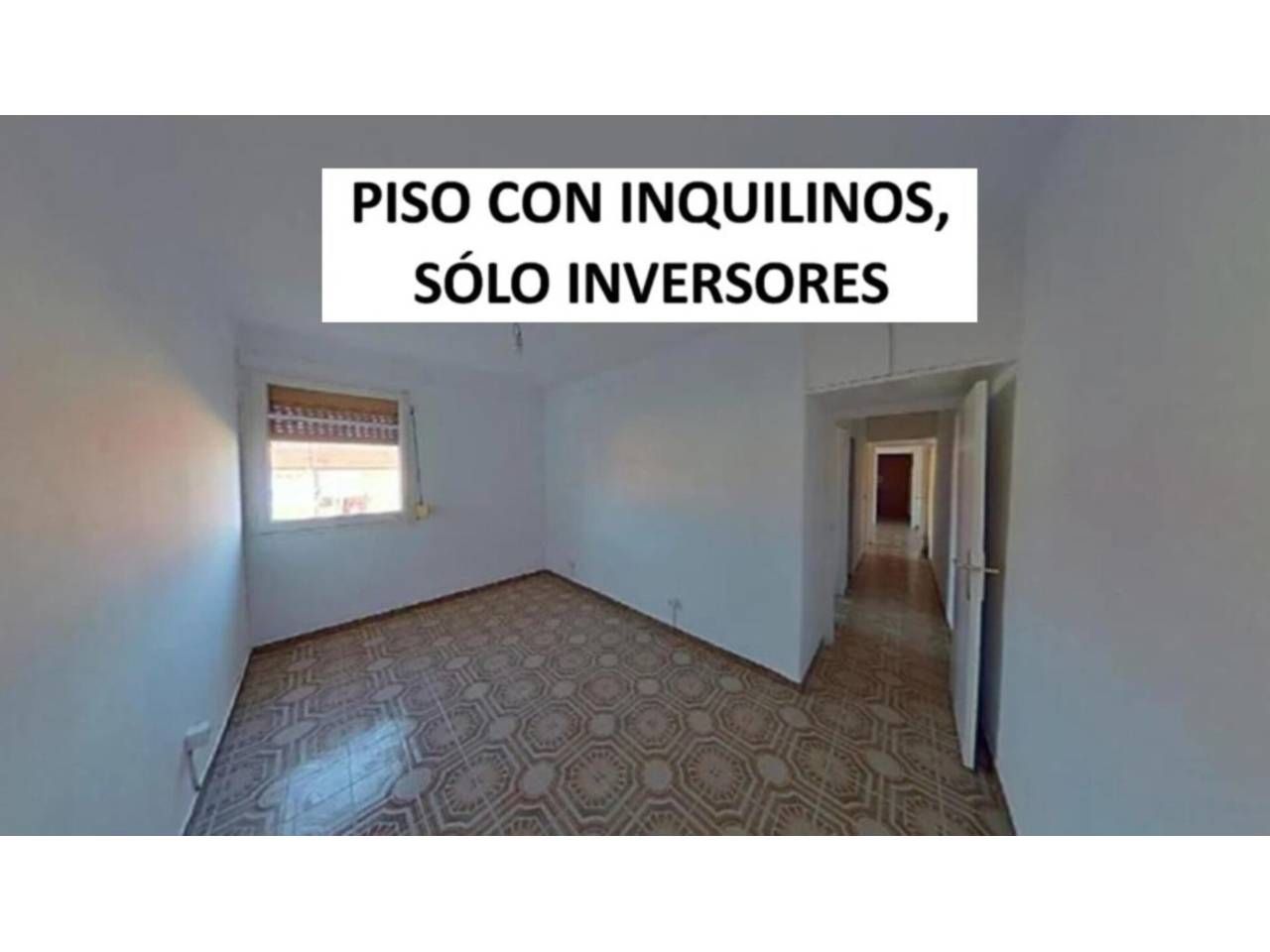 Exterior view of Flat for sale in Cornellà de Llobregat