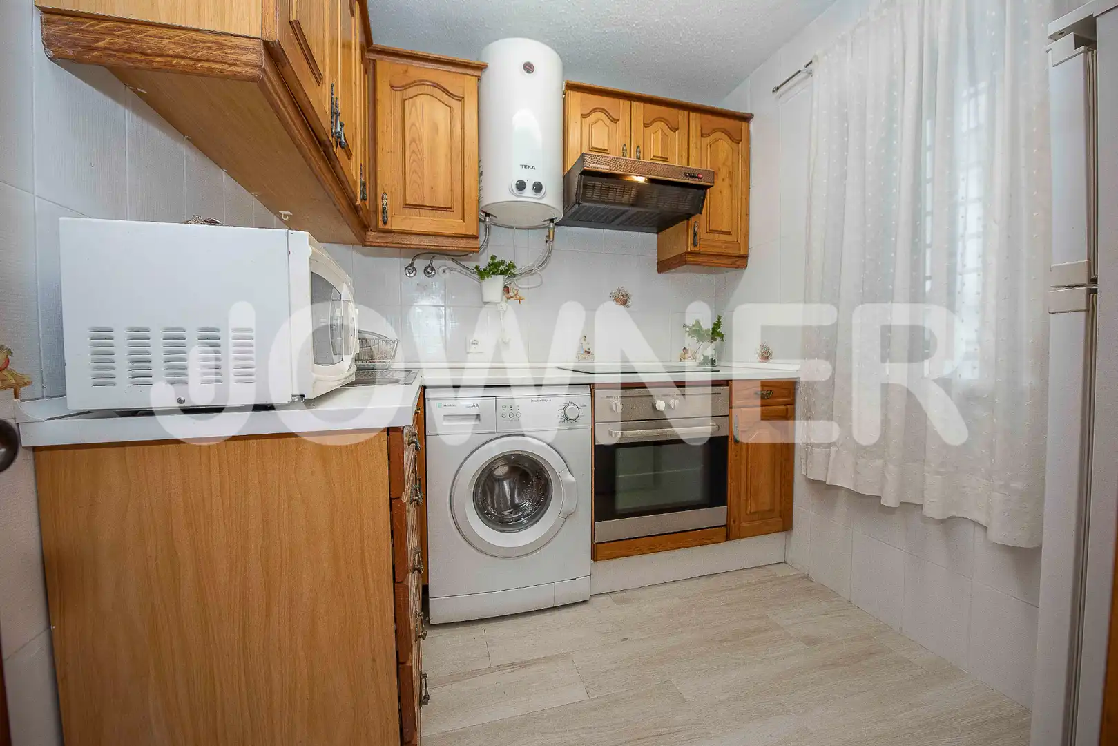 Küche von Wohnung zur Miete in Madrid mit Heizung, Möbliert und Ofen