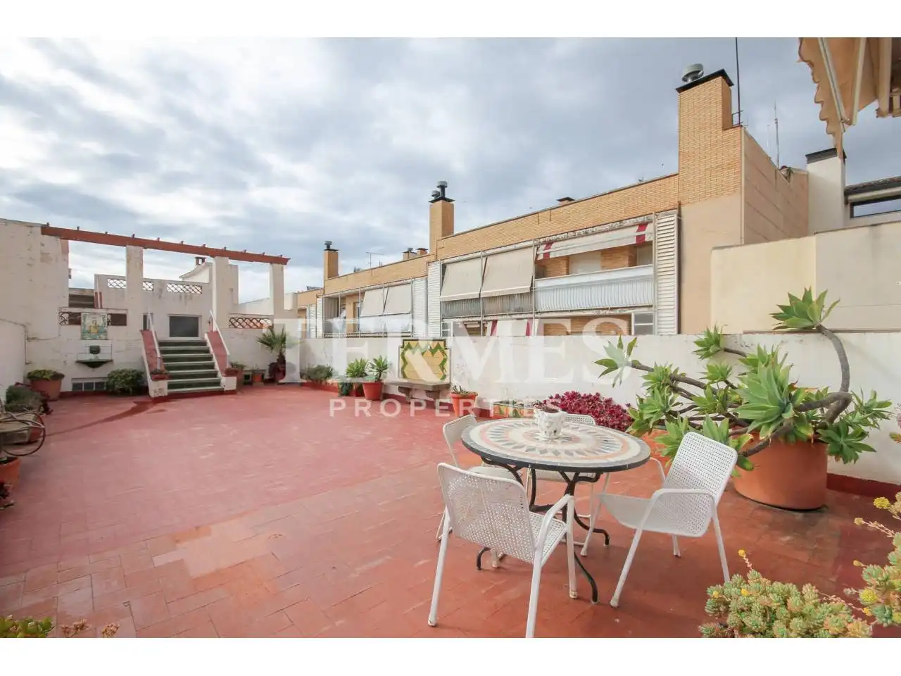 Terraza de Casa adosada en venta en Mataró con Aire acondicionado, Calefacción y Jardín privado