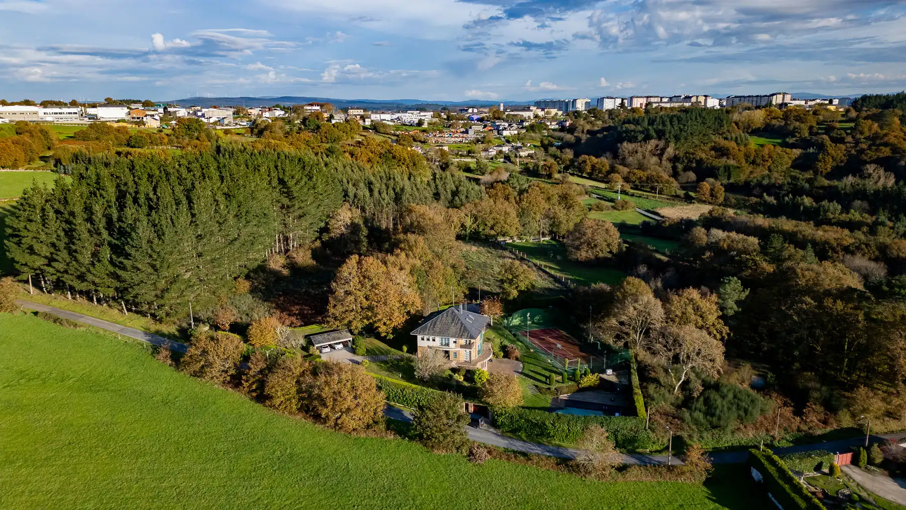 Casa o xalet en venda en Lugo amb Piscina i Moblat